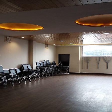 Aangan Regency Hotel Shimla Bagian luar foto