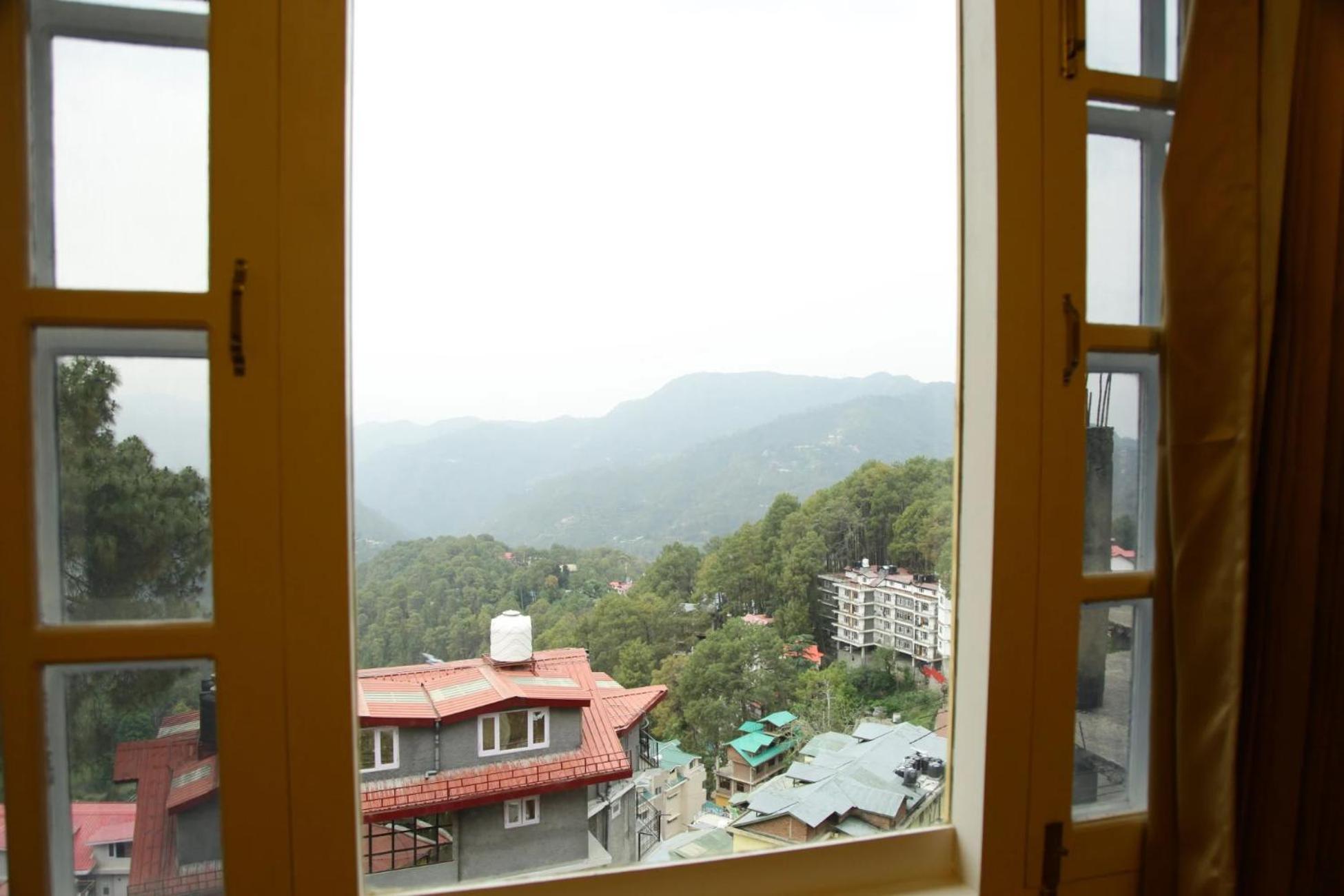 Aangan Regency Hotel Shimla Bagian luar foto