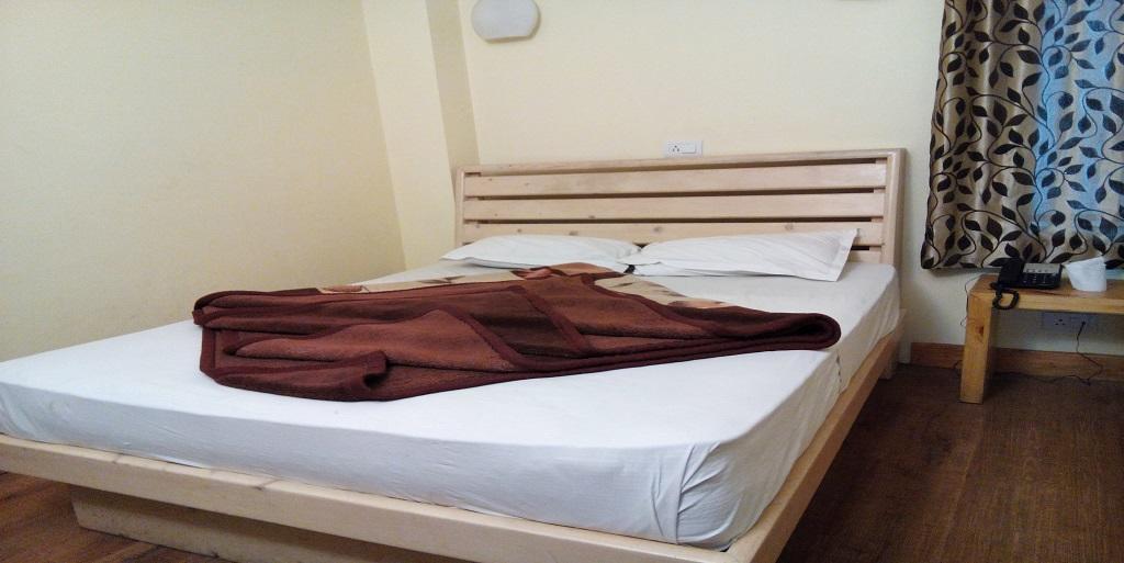 Aangan Regency Hotel Shimla Bagian luar foto
