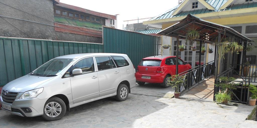 Aangan Regency Hotel Shimla Bagian luar foto